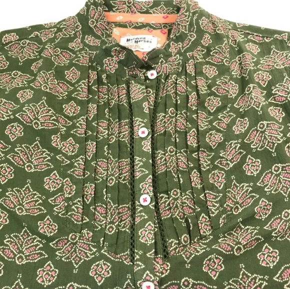 Holding Horses Anthro Boho Pleated Shirt Floral Green - Picture 5 of 7